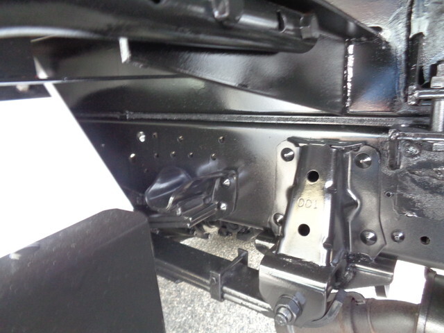 いすゞエルフパッカー車（塵芥車）小型（2t・3t）[写真07]