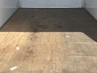 日産アトラスパネルバン小型（2t・3t）[写真16]