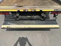 日産アトラスパネルバン小型（2t・3t）[写真10]