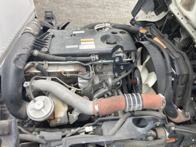 いすゞエルフパネルバン小型（2t・3t）[写真20]