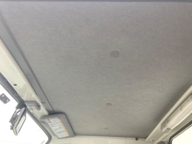 いすゞエルフパネルバン小型（2t・3t）[写真28]