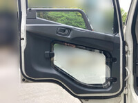 三菱ふそうファイターアルミブロック中型（4t）[写真27]