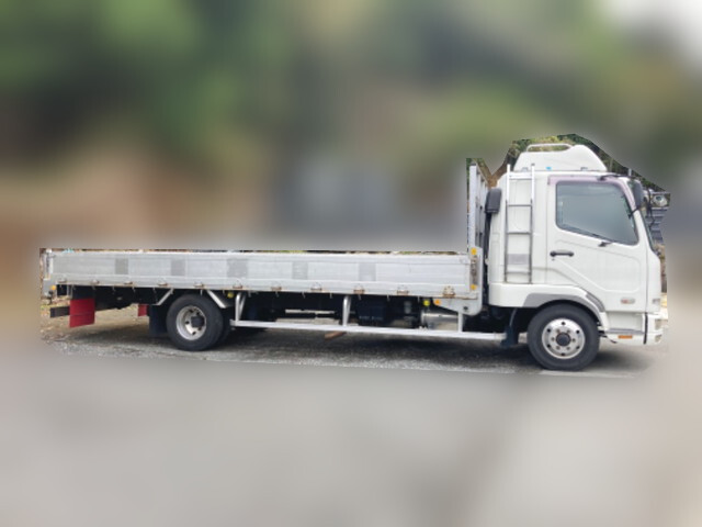 三菱ふそうファイターアルミブロック中型（4t）[写真06]