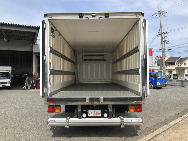 いすゞフォワード冷凍車（冷蔵車）中型（4t）[写真11]