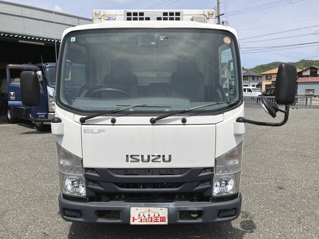 いすゞエルフ冷凍車（冷蔵車）小型（2t・3t）[写真08]