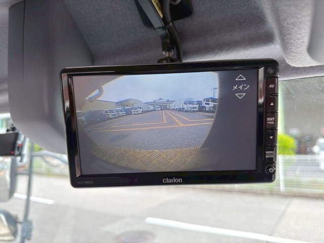 いすゞフォワード平ボディ増トン（6t・8t）[写真15]