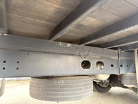 いすゞフォワード平ボディ増トン（6t・8t）[写真09]