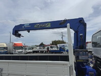 いすゞフォワードクレーン4段中型（4t）[写真13]