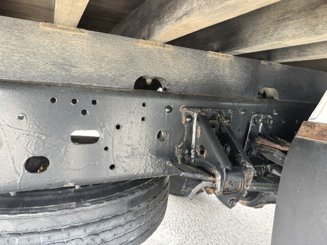 いすゞフォワードクレーン4段中型（4t）[写真23]