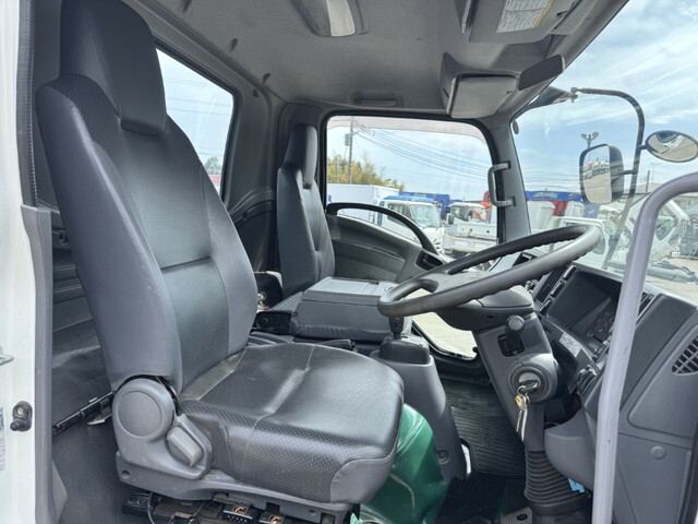 いすゞフォワードクレーン4段中型（4t）[写真28]