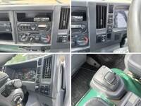 いすゞフォワードクレーン4段中型（4t）[写真41]