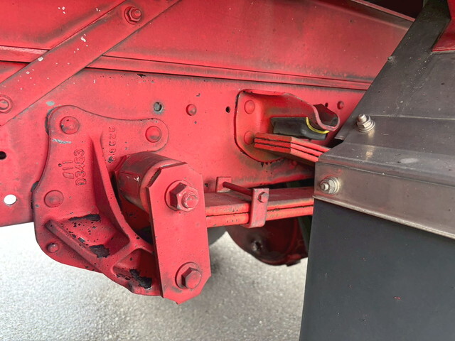 いすゞエルフ冷凍車（冷蔵車）小型（2t・3t）[写真33]