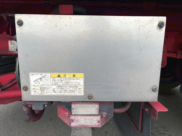 いすゞエルフ冷凍車（冷蔵車）小型（2t・3t）[写真34]