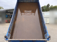 いすゞエルフダンプ小型（2t・3t）[写真11]