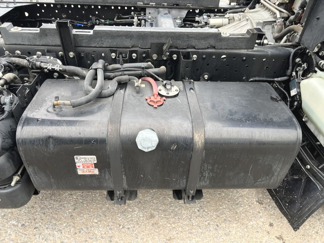 いすゞエルフダンプ小型（2t・3t）[写真25]