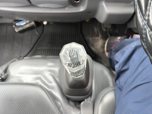 いすゞエルフダンプ小型（2t・3t）[写真28]