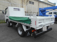 三菱ふそうキャンターダンプ小型（2t・3t）[写真02]