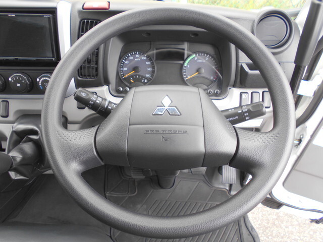 三菱ふそうキャンターダンプ小型（2t・3t）[写真30]