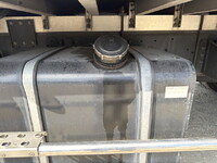 いすゞギガ冷凍車（冷蔵車）大型（10t）[写真24]