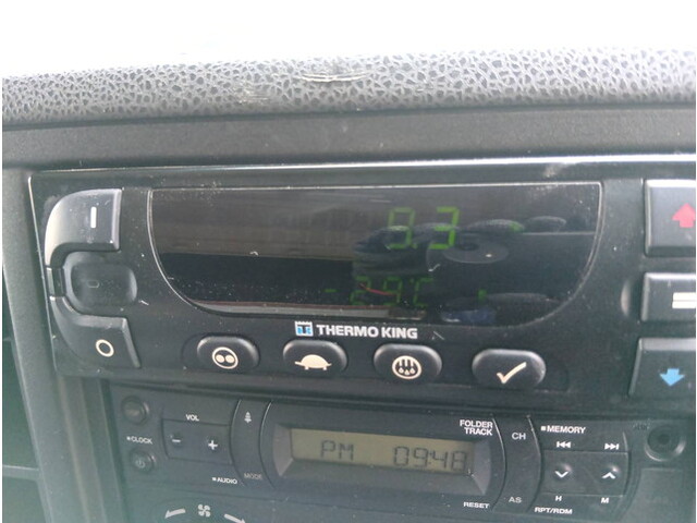 いすゞギガ冷凍車（冷蔵車）大型（10t）[写真07]