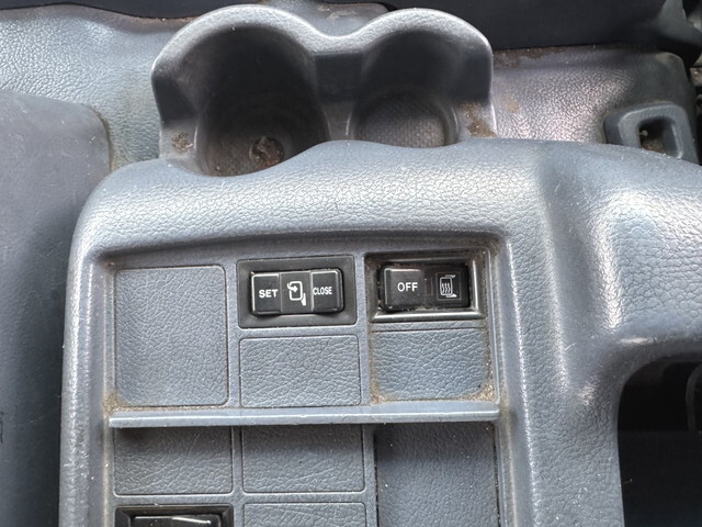 日野プロフィアコンテナ専用車大型（10t）[写真28]