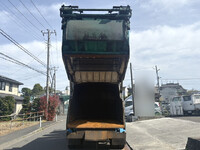 いすゞフォワードパッカー車（塵芥車）増トン（6t・8t）[写真18]