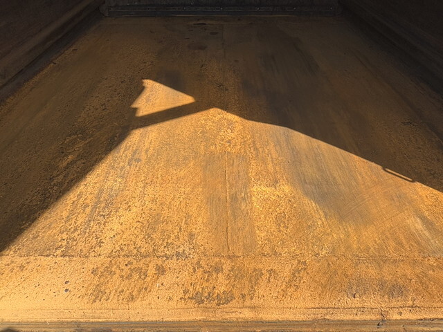 いすゞフォワードパッカー車（塵芥車）増トン（6t・8t）[写真19]