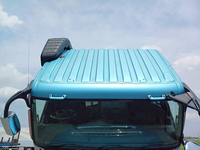 三菱ふそうスーパーグレート平床式トレーラー大型（10t）[写真18]