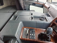 三菱ふそうスーパーグレート平床式トレーラー大型（10t）[写真27]