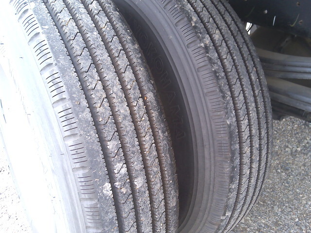 日野デュトロ平ボディ小型（2t・3t）[写真10]