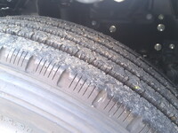 日野デュトロ平ボディ小型（2t・3t）[写真13]