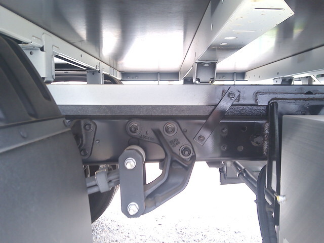 日野デュトロ平ボディ小型（2t・3t）[写真15]