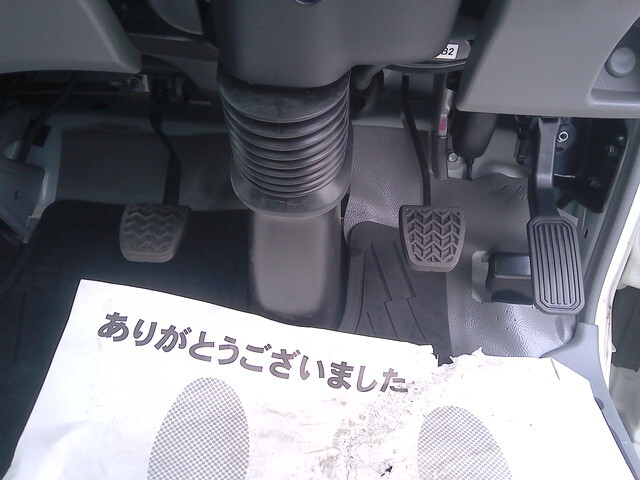 日野デュトロ平ボディ小型（2t・3t）[写真30]