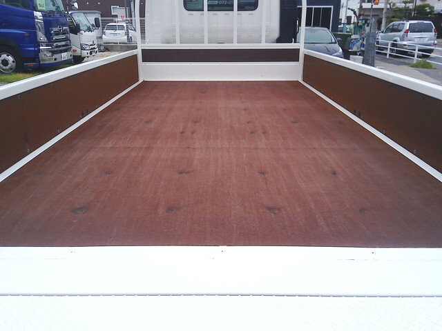 日野デュトロ平ボディ小型（2t・3t）[写真20]