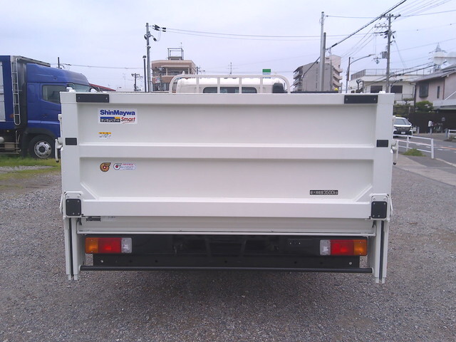 日野デュトロ平ボディ小型（2t・3t）[写真07]