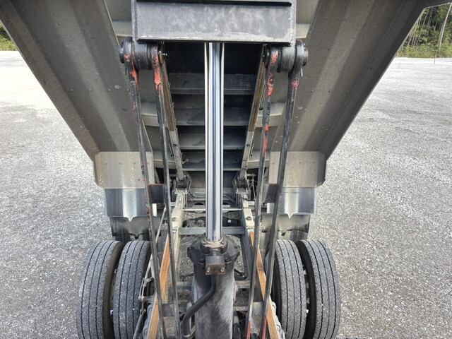 日野プロフィアダンプ大型（10t）[写真19]