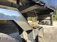 日野プロフィアダンプ大型（10t）[写真25]