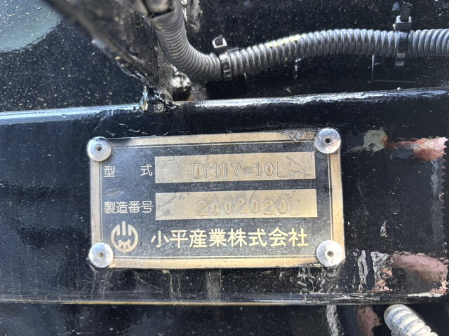 日野プロフィアダンプ大型（10t）[写真27]