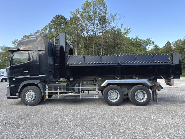 日野プロフィアダンプ大型（10t）[写真03]