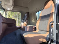 日野プロフィアダンプ大型（10t）[写真32]