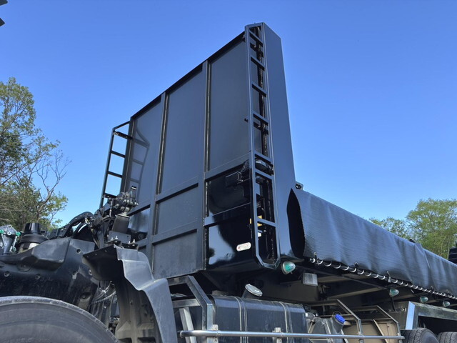 日野プロフィアダンプ大型（10t）[写真38]