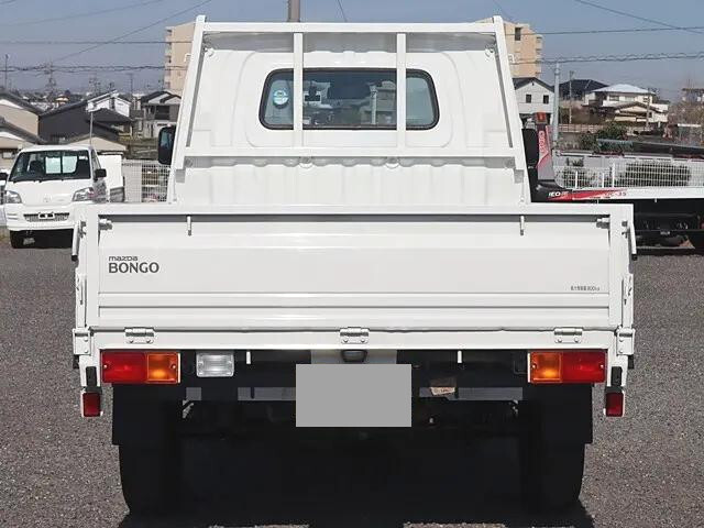 マツダボンゴ平ボディ小型（2t・3t）[写真04]