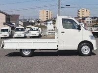 マツダボンゴ平ボディ小型（2t・3t）[写真08]
