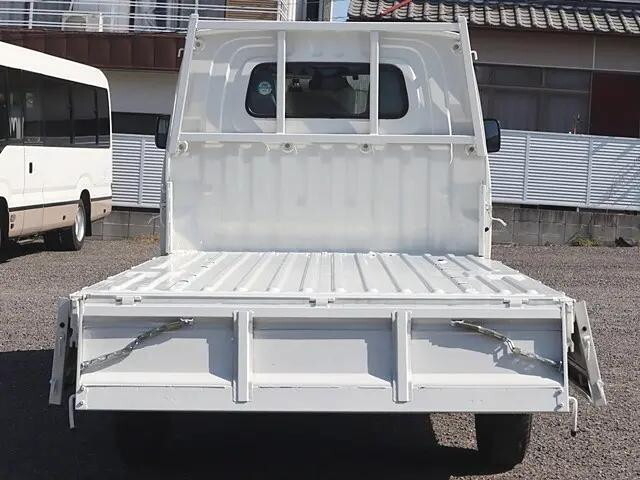 マツダボンゴ平ボディ小型（2t・3t）[写真09]
