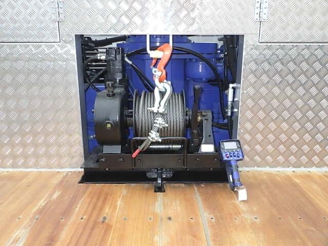 日野プロフィアセルフクレーン4段大型（10t）[写真14]