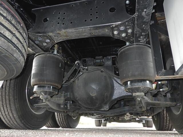 日野プロフィアセルフクレーン4段大型（10t）[写真21]