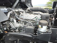 日野プロフィアセルフクレーン4段大型（10t）[写真30]