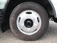 三菱ふそうキャンター平ボディ小型（2t・3t）[写真21]