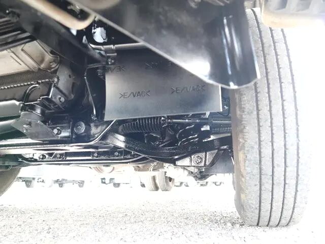 三菱ふそうキャンター平ボディ小型（2t・3t）[写真22]