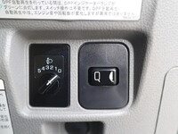 三菱ふそうキャンター平ボディ小型（2t・3t）[写真37]